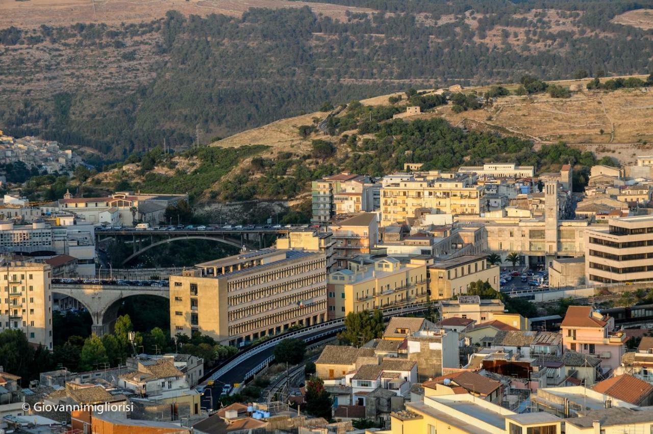 Villa Casa Rossini Ragusa Exterior foto